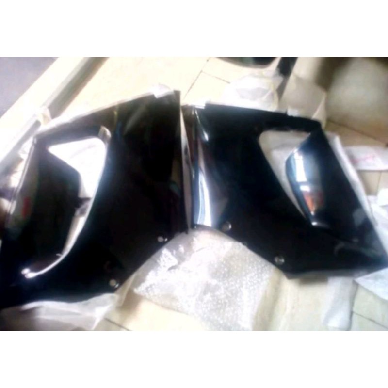Fairing tengah cbr 150 old Thailand original
