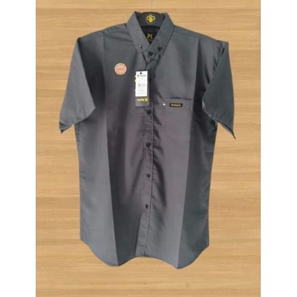 Kemeja Pria polos lengan pendek slimfit hem pria kantor hitam navy putih maron army