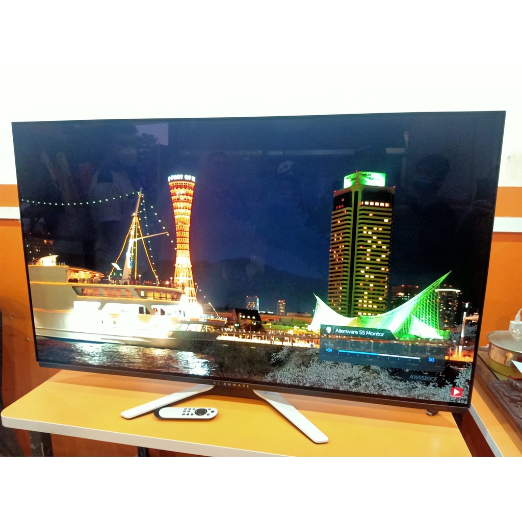 Alienware 55" 120hz AW5520QF Gaming Monitor