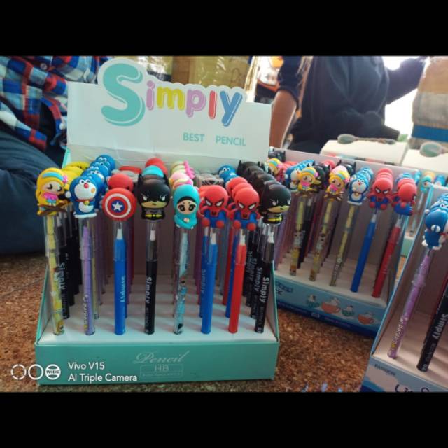 

Pensil karakter
