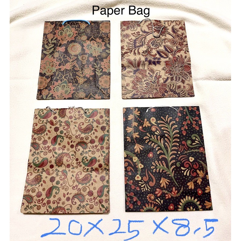 

Paperbag paper bag Warna Premium Acara Pesta dkk 20x25x8,5 4varian harga per4lembar