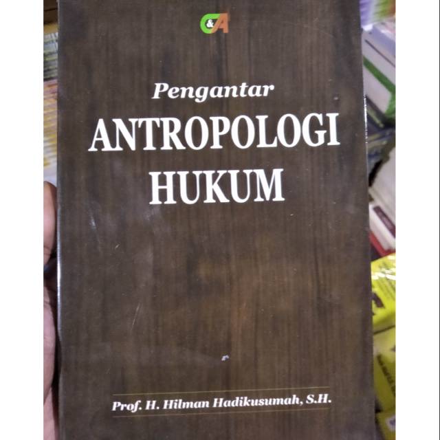 Pengantar Antropologi Hukum