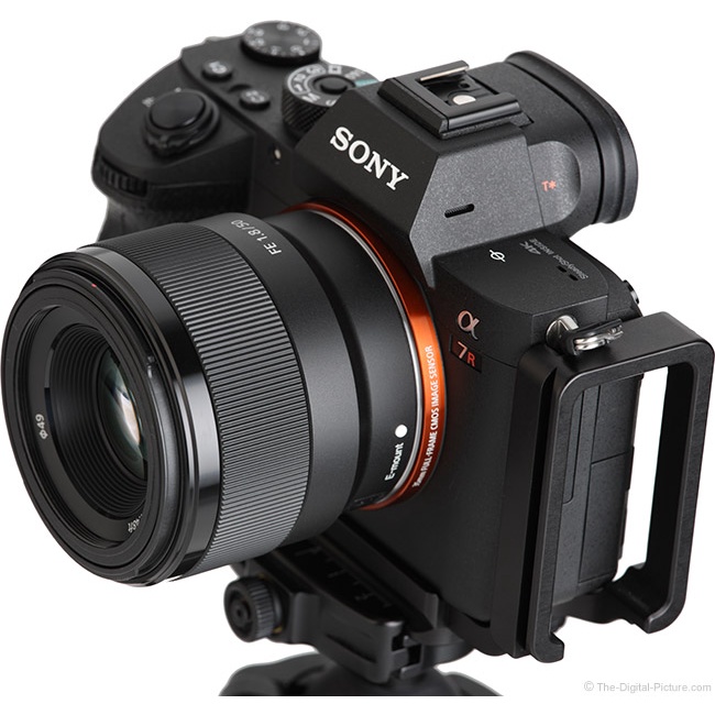 Sony FE 50mm f/1.8 Full Frame - Garansi Resmi