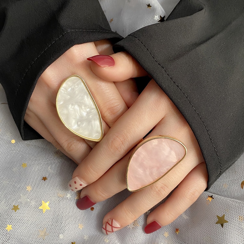 Cincin Geometris Oval Bahan Resin Akrilik Asetat Dapat Disesuaikan Untuk Wanita