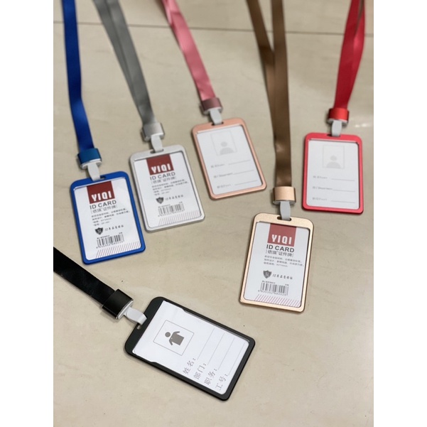 

Tempat ID Card Case Bahan Alumunium Casing Holder 1 set dan tali