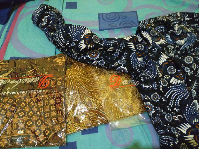 Kemeja Batik Pria Risna Batik Hrb026 Kenongo Kemeja Pekalongan Sogan Merak M L Xl Mur Modis D9l1
