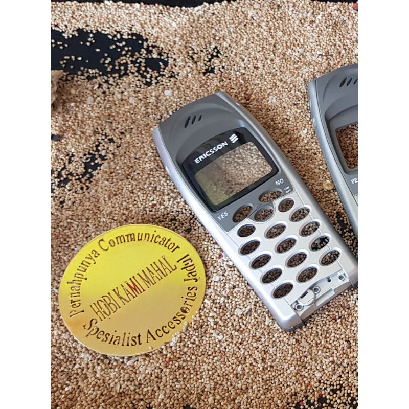 casing depan front case ericsson r310 r310s shark hiu