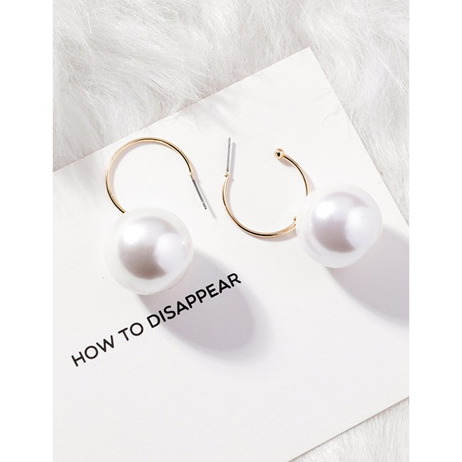 LRC Anting Tusuk Fashion Color Pearl Decorated Earrings F1786X