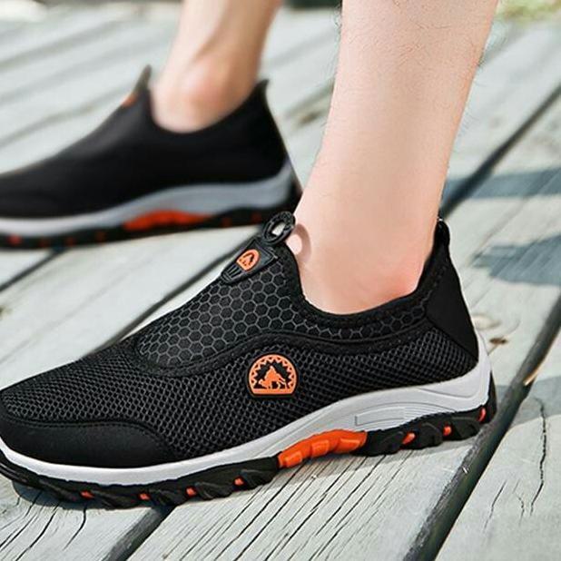 ☛ HIKING SPORTY CAMEL / SEPATU GUNUNG PRIA / HIKING SHOES SLIP ON CAMEL ➱