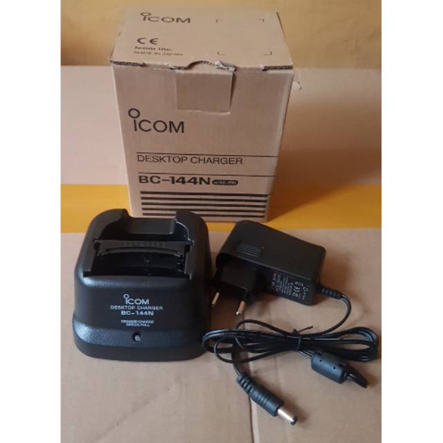 CHARGER ICOM BC 144  COMPATIBLE IC V8 / IC V82