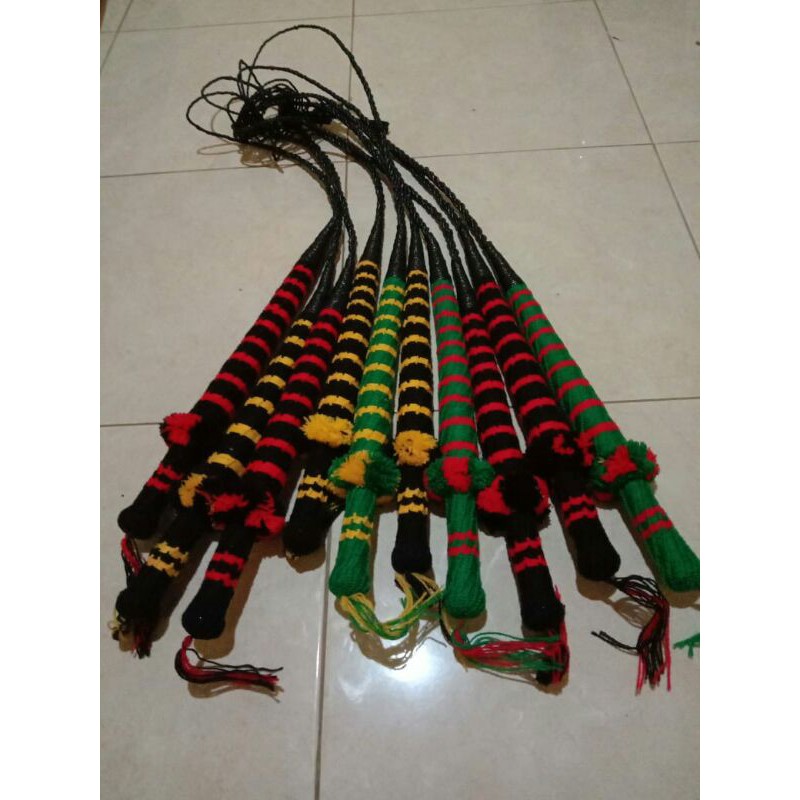 cambuk tari pecut tari cambuk rajutan pecut rajutan