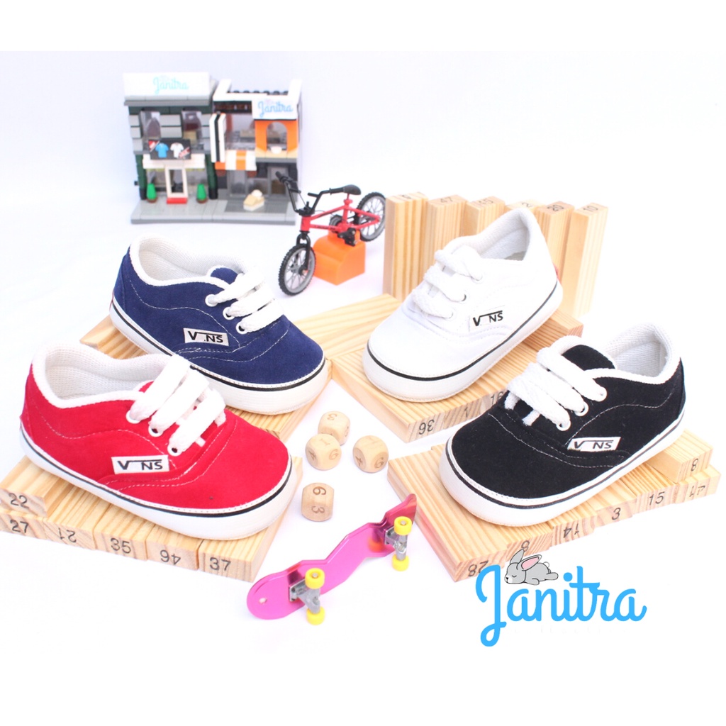 janitra baby shoes prewalker unisex sepatu bayi gendong belajar jalan california