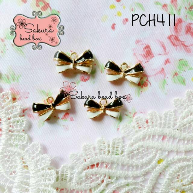 Premium Charm Korea Chanel 3D Bow Black White Bahan Aksesoris Gelang Anting Bros Pita Hitam Putih