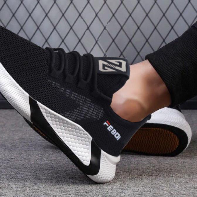 ➦ WAADOO Sport Shoes Pria Shocker Sepatu Running Olahraga Hitam Polos ➫