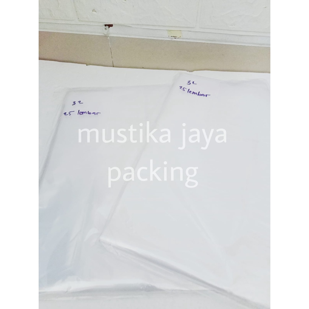 Kantong Kresek Plastik PE Bening PARTY 32 isi 25 lembar