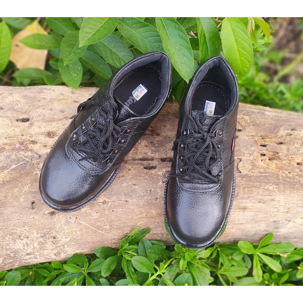 Sepatu Safety pria Safety Boot Tali Sepergelangan Kaki Kulit Sapi Asli