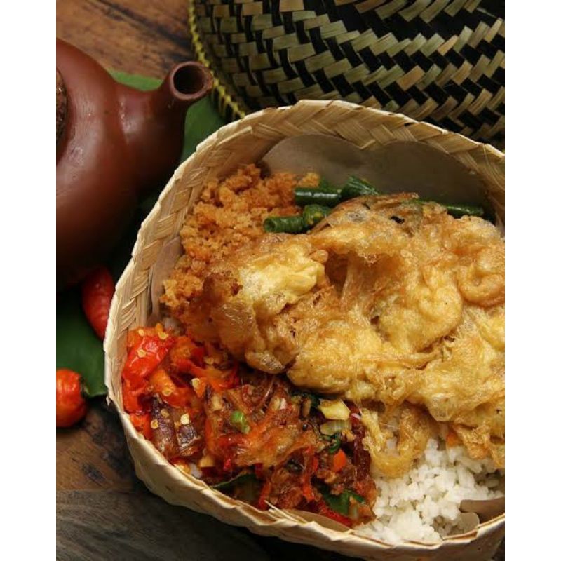 

Nasi Besek Paket Cakalang Suwir Rica-rica