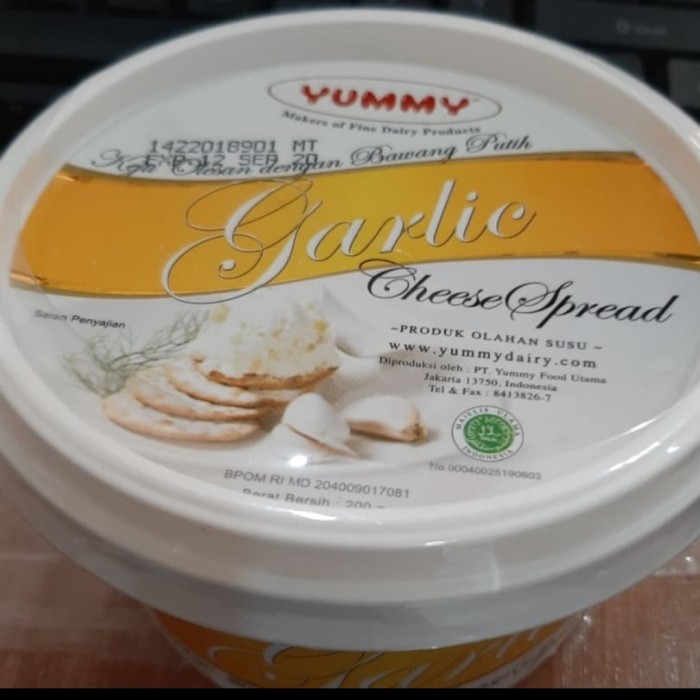 

Yummy garlic creamcheese 250gr