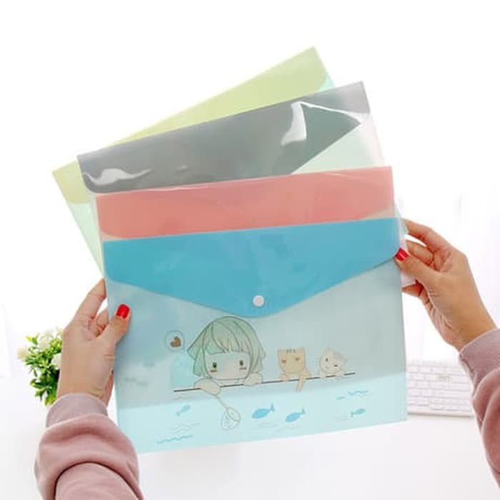 

Map Folio A4 Plastik Motif Karakter Kartun - Biru