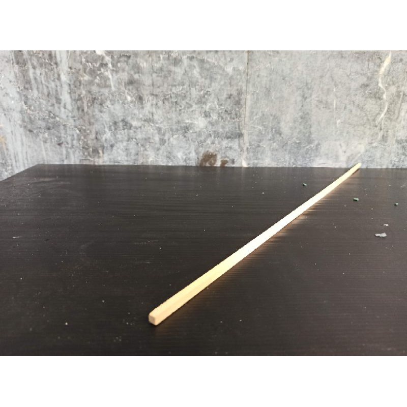 Kayu Pinus Stick Batang 0,5 cm x 0,5 cm x 60 cm untuk dekorasi kerajianan tangan variasi