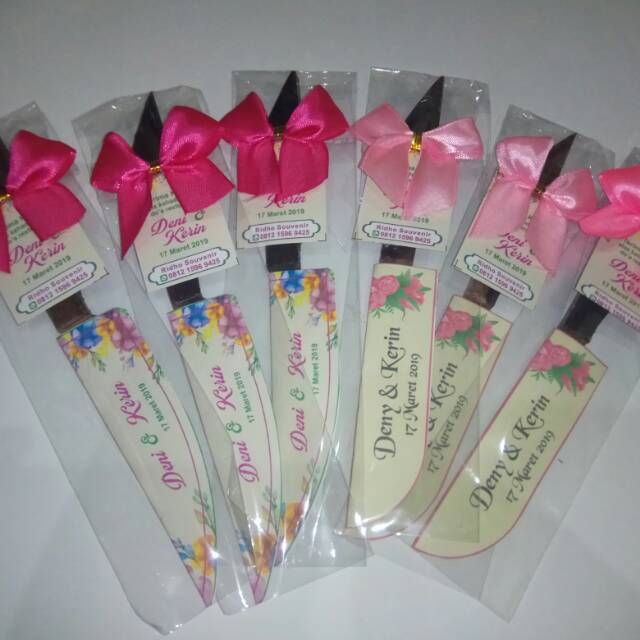 souvenir pisau dapur