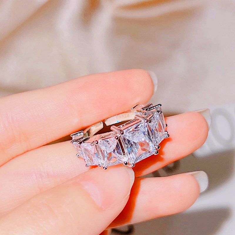 Fancyqube Cincin Berlian Imitasi Bentuk Kotak Warna Silver Model Terbuka Dapat Disesuaikan Untuk Wanita