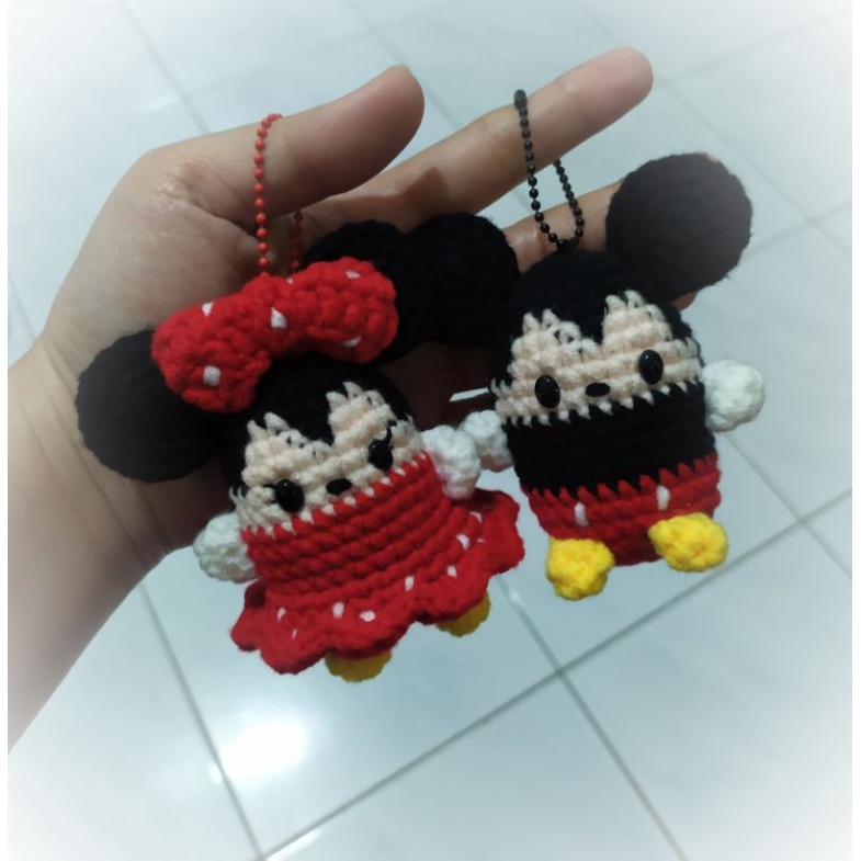 gantungan kunci couple disney ufufy amigurumi bisa request inisial nama