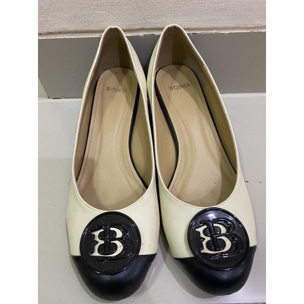 bonia preloved sepatu