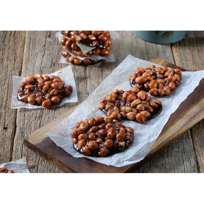 

Ready Stock Ampyang Jahe Kacang Wulandari Oleh Oleh Solo Cemilan Tradisional - Ampyang Paduka
