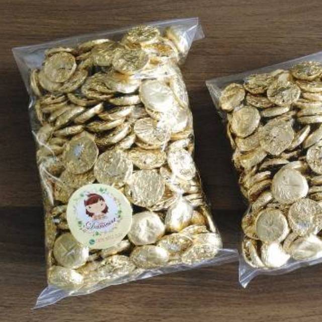 

.500gr Coklat ceres delfi koin milk chocolate golden roundies ( ds bgr )