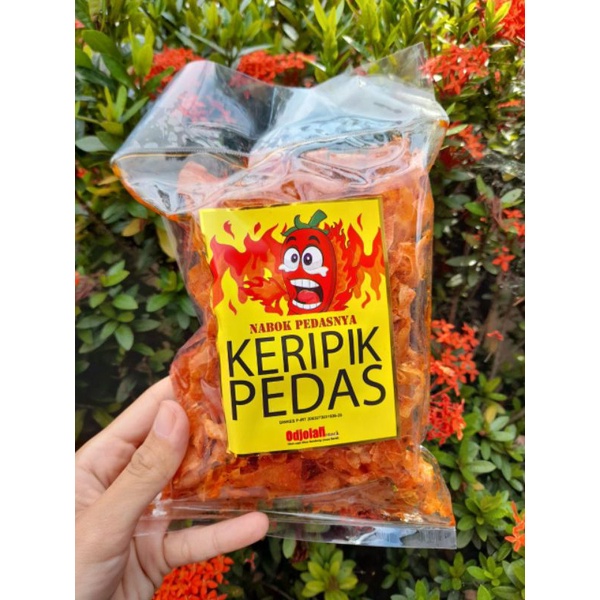 

TERMURAH Keripik Singkong Pedas Kriwil Kripik