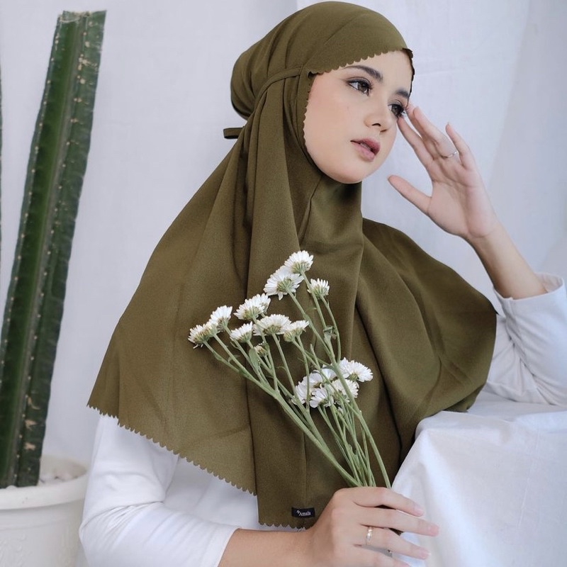 bergo nadya / bergo lasercut