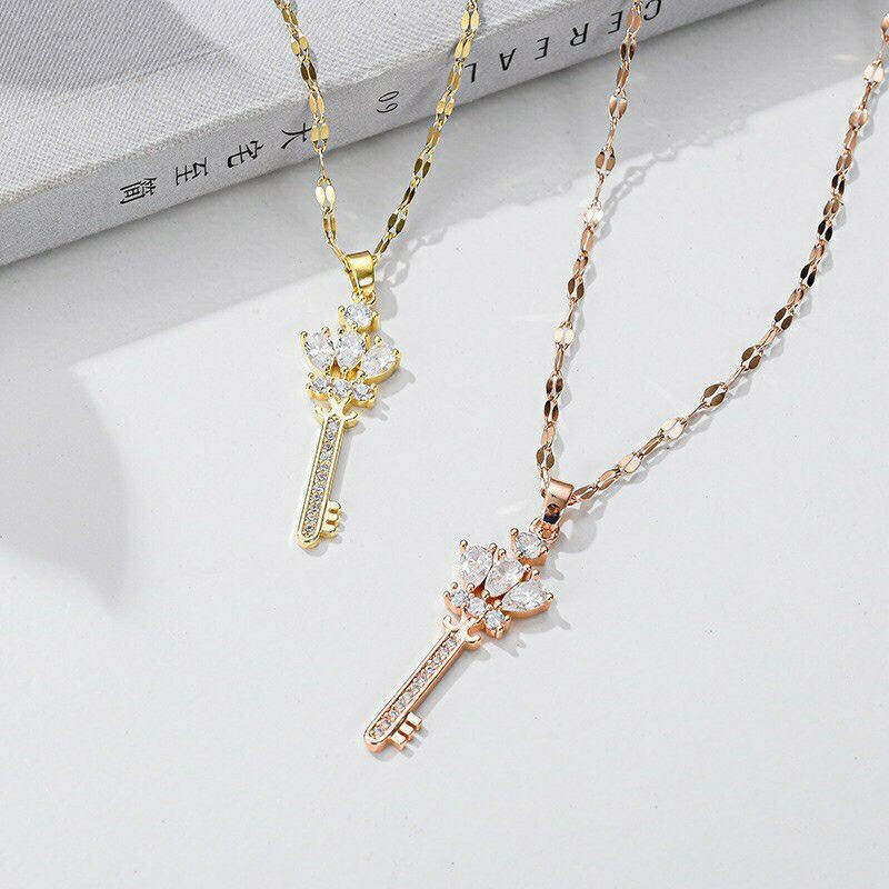 GG Kalung Kunci Batu Zicron Titanium