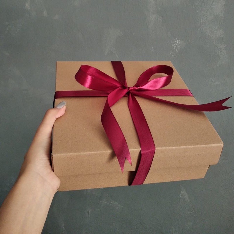 

Kotak Kado Tutup Terpisah / Box Packaging sebagai Kado Ulang Tahun, Hampers, Hadiah