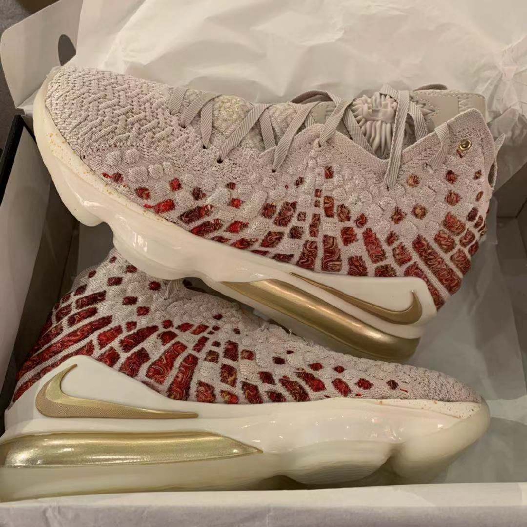 lebron 17 lion