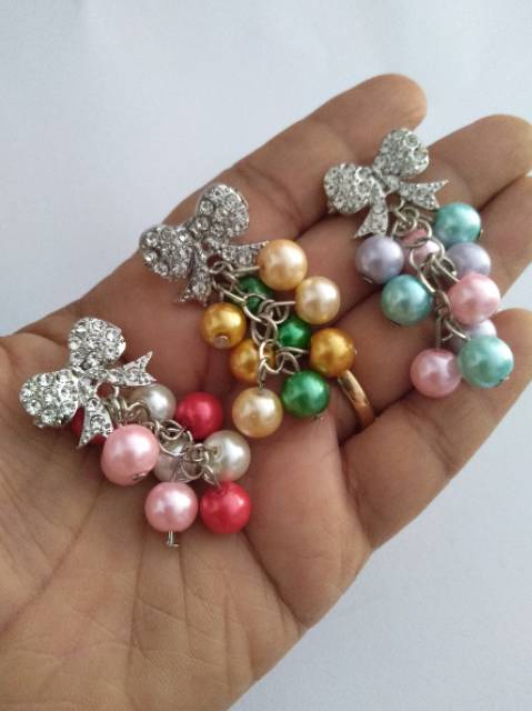 Bros dagu simple mutiara bross dagu peniti hijab bros murah/bros dagu cantik by dinova store