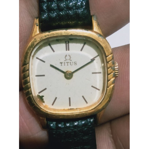 Jam Tangan Wanita Sovil Titus