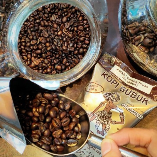 

Biji Kopi Goreng Berontoseno varian INTERNASIONAL Robusta Arabika Roasted Blend 250 gram