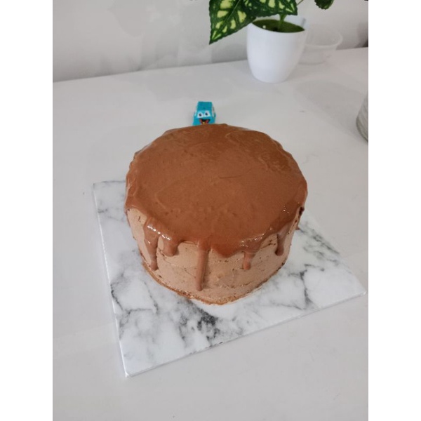 KETO BIRTHDAY CAKE