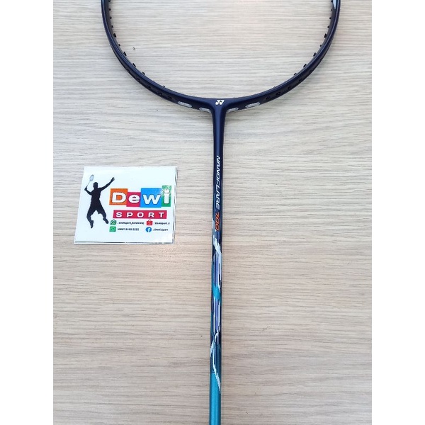 Raket Badminton NANOFLARE 700