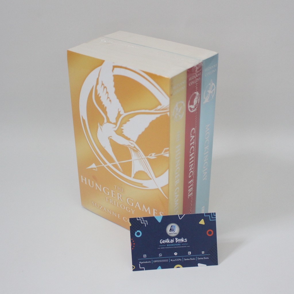 The Hunger Games Trilogy Box Set Boxset - Suzanne Collins - Novel Original English