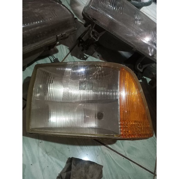 headlamp lampu depan Opel blazer