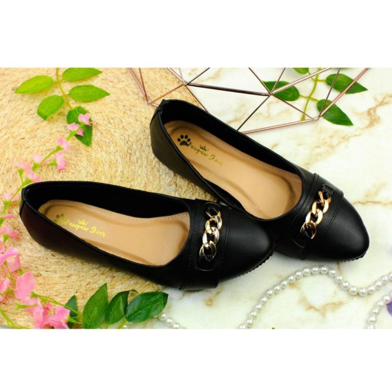 SEPATU BIG SIZE JUMBO WANITA BENAZIR BLACK