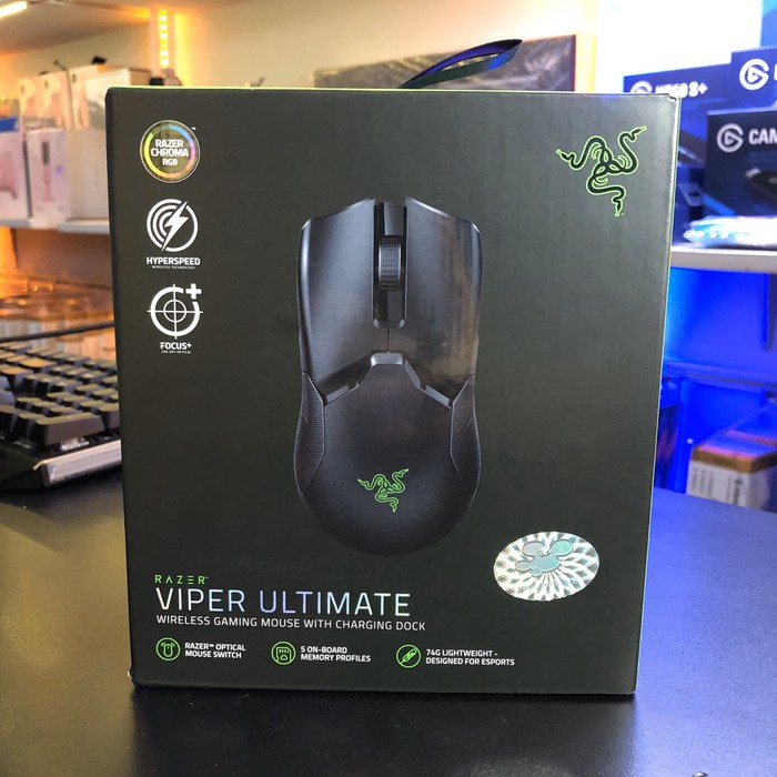 Рейзер вайпер ультимейт. Razer Viper Ultimate Wireless. Серые накладки Viper Ultimate Razer. Razer Viper Ultimate вес. Razer Viper Ultimate Wireless вид снизу.