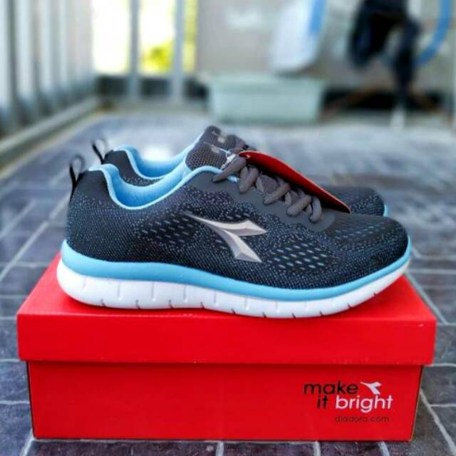 Sepatu Diadora Patrizio Original - Wanita - Women - Black - Blue - Aerobik - Senam - Size 40