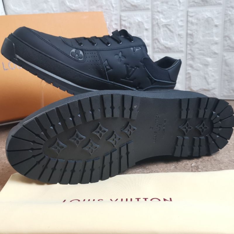 sepatu lv sneaker shoes mirror quality lou is vuitton sepatu pria sepatu branded sepatu cowok