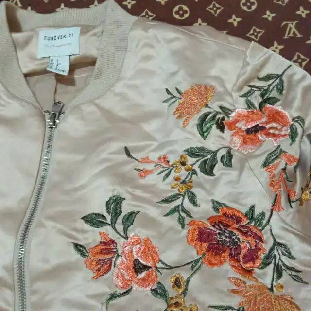 Preloved Jacket Forever 21