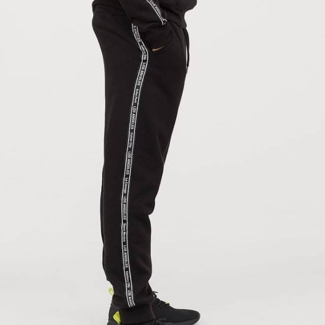 black joggers h and m