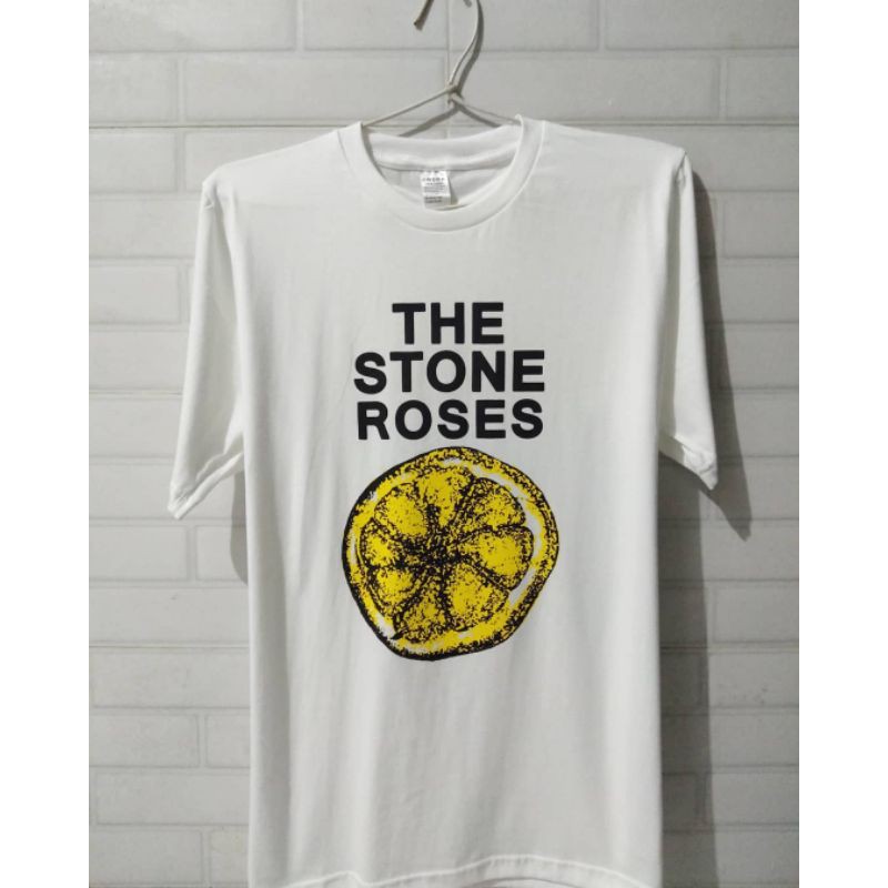 Kaos Musik The Stone Roses Bahan 100% Cotton Combet 24s Built Up Tanpa Jahitan Samping