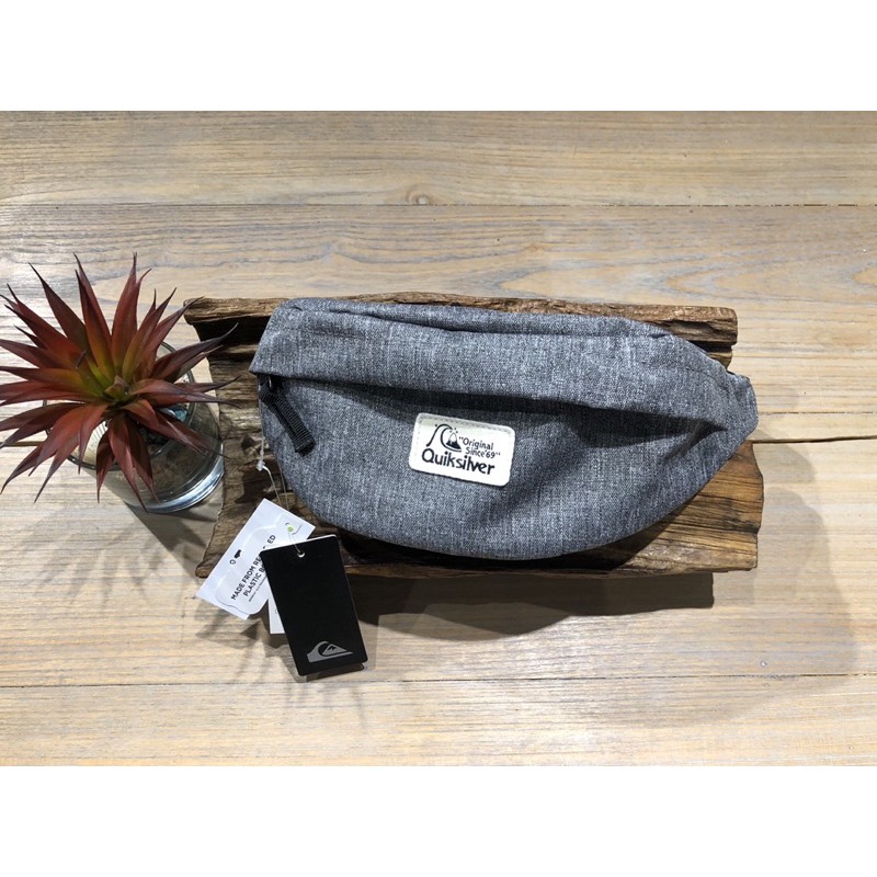 Tas selempang quiksilver original